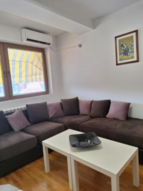 Petar's Apartment 4 Private parking
